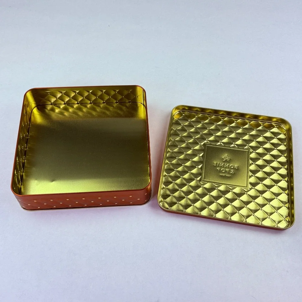 Bonnie & Pop New York Orange‎ Quilted Metallic Studded Square Decorative Tin Box